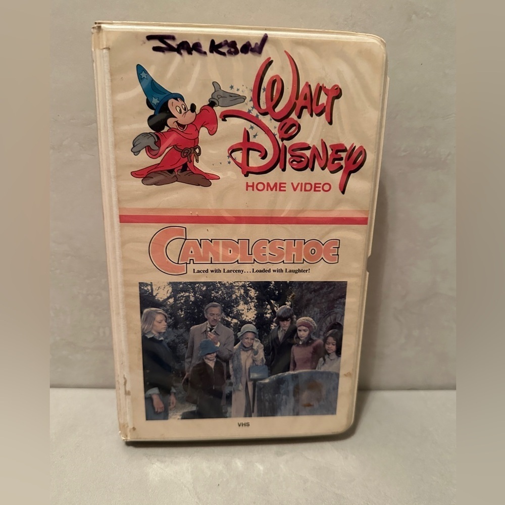 Candleshoe VHS Walt Disney Embedded White Clamshell Jodie Foster Preowned
